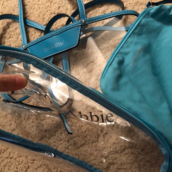 Tote - Picture 2 of 5